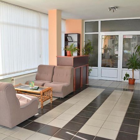 Hotel Wesso Каварна Экстерьер фото